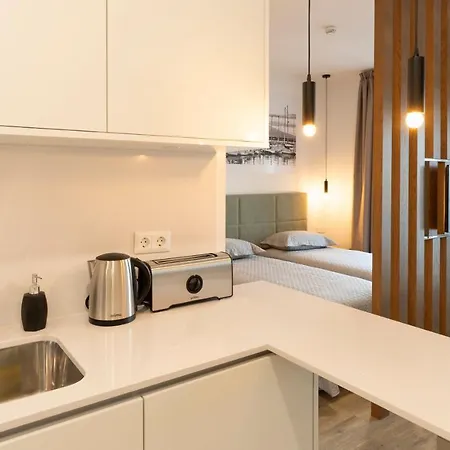 Bay מלון דירות