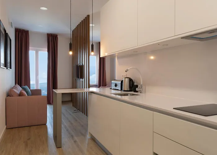 Apart-hotel Bay Horta (Azores)