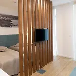 Bay 4*